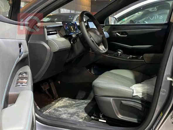 الماجد موتورز
بي واي دي
Qin Plus, 2025
سلندر: 4 سلندر
محرک: 1.5
السعر / اتصل بنا
التحكم على المنحدرات - شاشة - نظام المفتاح الذكي - التحكم التلقائي في درجة الحرارة - المصابيح الأمامية ليد - أبل كاربلاي - التشغيل عن بعد - أندرويد أوتو - رادار - شاحن لاسلكي - تعليق تلقائي - وضع القيادة - نظام التوجيه الكهربائي
لمزيد من المعلومات الرجاء الضغط على هذا الرابط 
👉 https://www.iqcars.net/redirect/956473?lang=ar
***
Hill Holder - Screen - Smart Key System - Automatic Temperature Control - LED Headlights - Apple Carplay - Remote Start - Android Auto - Radar - Wireless Charger - Auto Hold - Drive Mode - Electric Power Steering
للاستفسار  الاتصال على الرقم:-

***********

أو زيارتنا:-

بغداد - البياع - الشارع الاول - الماجد موتورز

#iQCars
