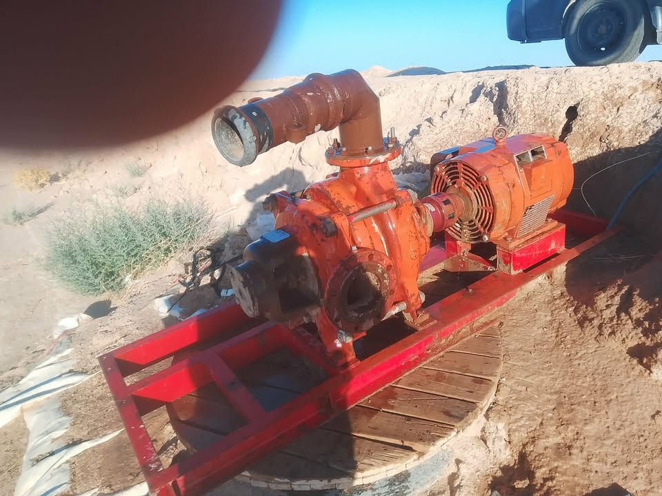 السلام عليكم ضاغطه للبيع 40 حصان 6X 6  دبـل بشـاره 👍 ضغط خير من الله للاستفسار الاتصال ***********
