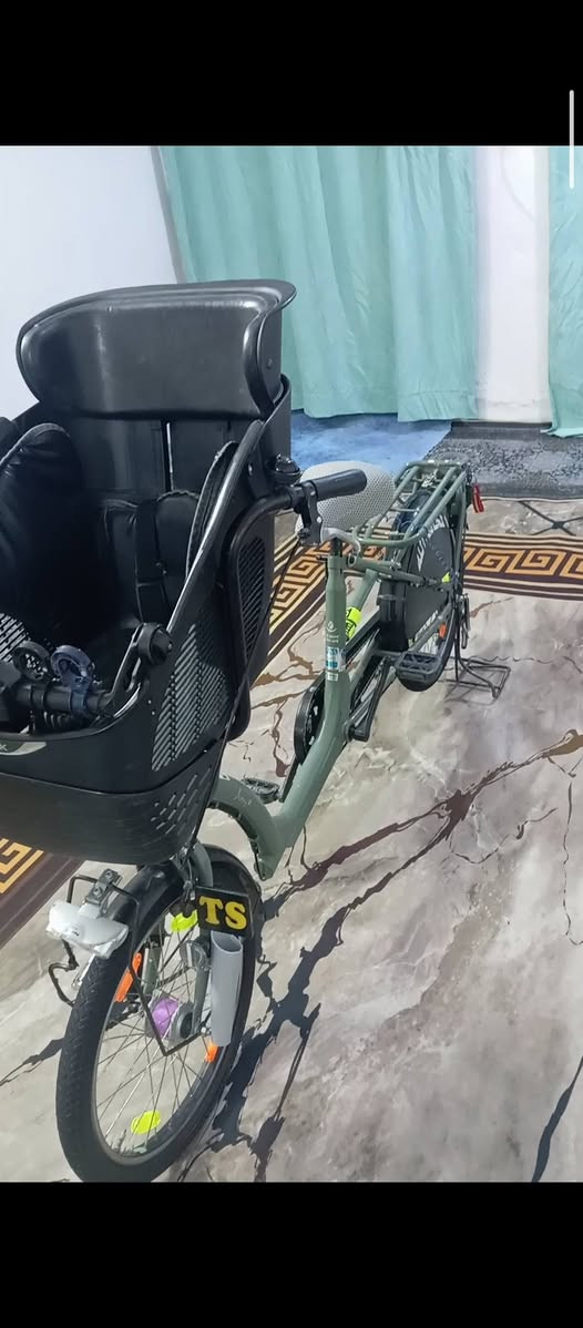 سلام عليكم بايسكل تكسي طويله للبيع ب سعر مناسب مستعجل على بيعته مكان بغداد الدوره ***********بي واتساب
