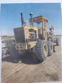 كريدر كوماتسو 605للبيع مكينه جاهزه للعمل سنويه تنتهي 2031 تحويل ثاني ي...