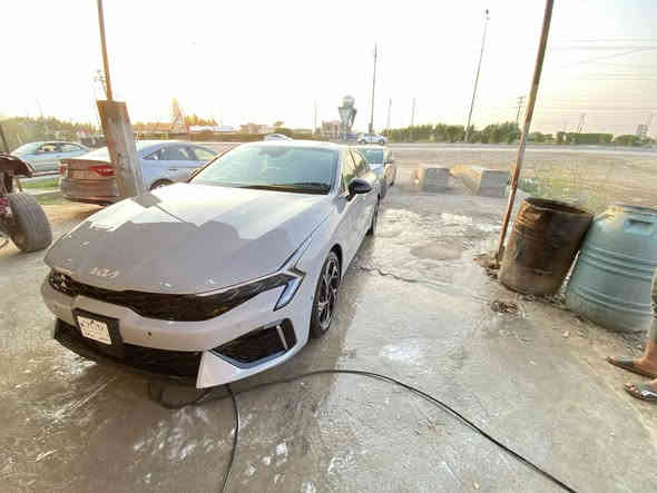 السلام عليكم كيا كي فايف GT بدون فتحه
بدون رقم بسمي موديل 2025 بيه بنيد فقط ارباك استيرن 
حادثها مثل ماواضح بالصور مكينه 2500 
معروضه 200 وبيه مجال بسيط 
للإستفسار *********** /// *********** 
مامتواجد على فيس مكلف بالنشر
