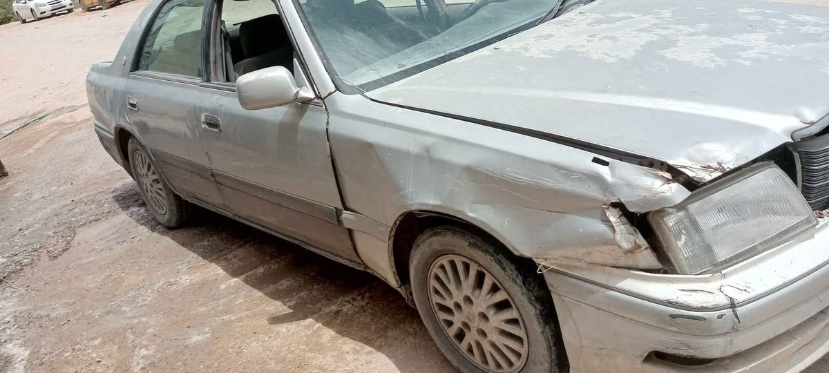 راراس الثور موديل 97 رقم بصره اصولي راعيهه موجود تحويل مباشر محرك وكير تمام السياره بيهه ضربه ورقم الشاصي متأذي البليته موجوده السعر 35 وبيهه مجال العنوان بصره ابو الخصيب عويسيان *********** البصرة, العراق
