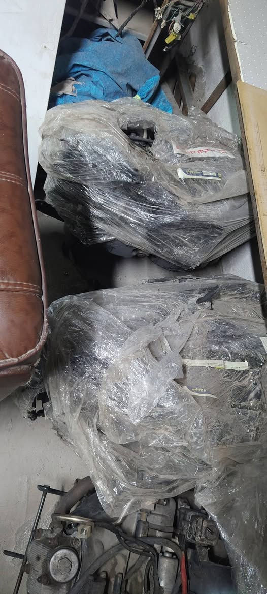 يالله وجبه حديده ماكس
فاراشه
بوليس
***********
