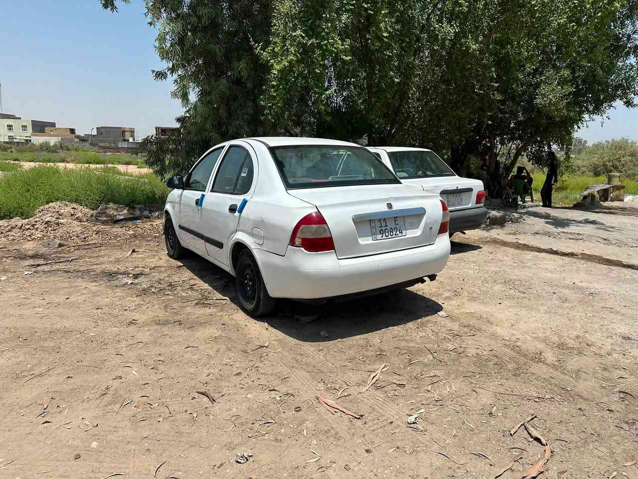 سلام عليكم طيبه موديل ١٣ بيضه رقم بغداد نكليزي  مكينه كير حداده تخم تاير جاهزه تبريد ثلج ماا بيه لا ضربه لا صبغ ماا عده جاملغ خلفي يم قبق بانزين 
سعر ٣٨ بيه مجال شي بصيط 
*********** 
بابل سكندريه
