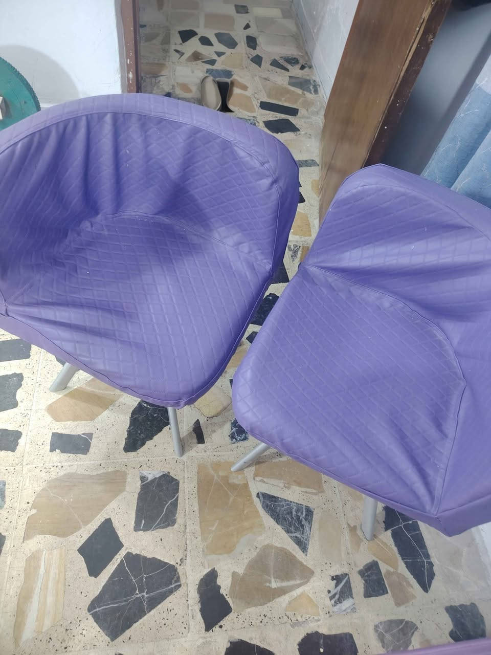 ميز طعام مع ٤ كراسي نظيف مابي ضرر مكان بغداد العطيفيه بغداد, العراق


**إذا كنت صاحب هذا الإعلان وتريد حذفه لأي سبب، رجاءا أرسل رسالة إلى الدعم الفني**