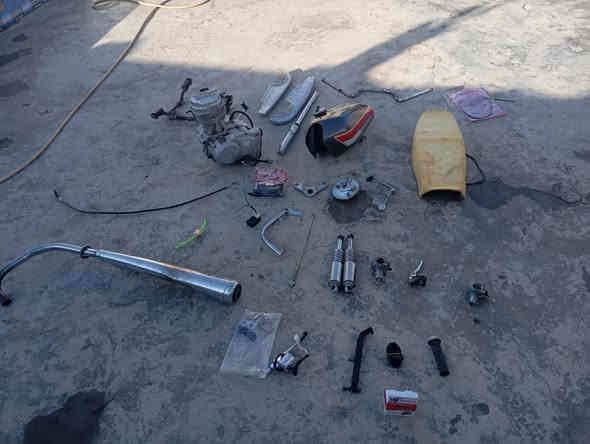 سلام عليكم تعمير كامله اادربعه كير شاصي ارشه شيال ربع كلك كلك مكينه ارشه  شغال موديل 18 غراض كامله جيب براغيك وشدد كلها كامله ب250 بيها مجال مو شراي افشلك. مكان شافعيه رقمي☜*********** بي واتساب هذا صاحب الدرجه گــرار نـبـيـل
