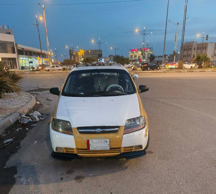 السلام عليكم اڤيو 2006 للبيع سنوية ساقطة 2020 گير عادي مكينة بيها ضعف غرامات مطلوبة 190 گير جديد باتري جديد كهربائيات كاملة ضفيرة جديدة حدادية 80%  تايرات 80% دواخلها نضيفة وحلوه السعر 28وبيها مجال عنواني ناصرية  مركز للأستفسار ***********
