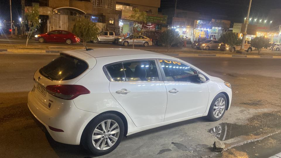 فورتي 5 (هاشباك) 2015 السيارة نظيفة 
وارد امريكي
السعر 112 وبي مجال
الحادث بسيط بالصور موجود بالتعليقات
محرك 2000 gdi 
 محرك قوي ونشط 
تبريد ثلج
ما متعوبة السيارة
ماشية 80 الف 
استعمال شخصي
رقم بابل هزة جديدة

المكان كربلاء 
***********

https://en.autoconsultant.com.ua/automobile/kia/forte/033170fe17b2f74-2015-kia-forte-knafx5a86f5335361/
