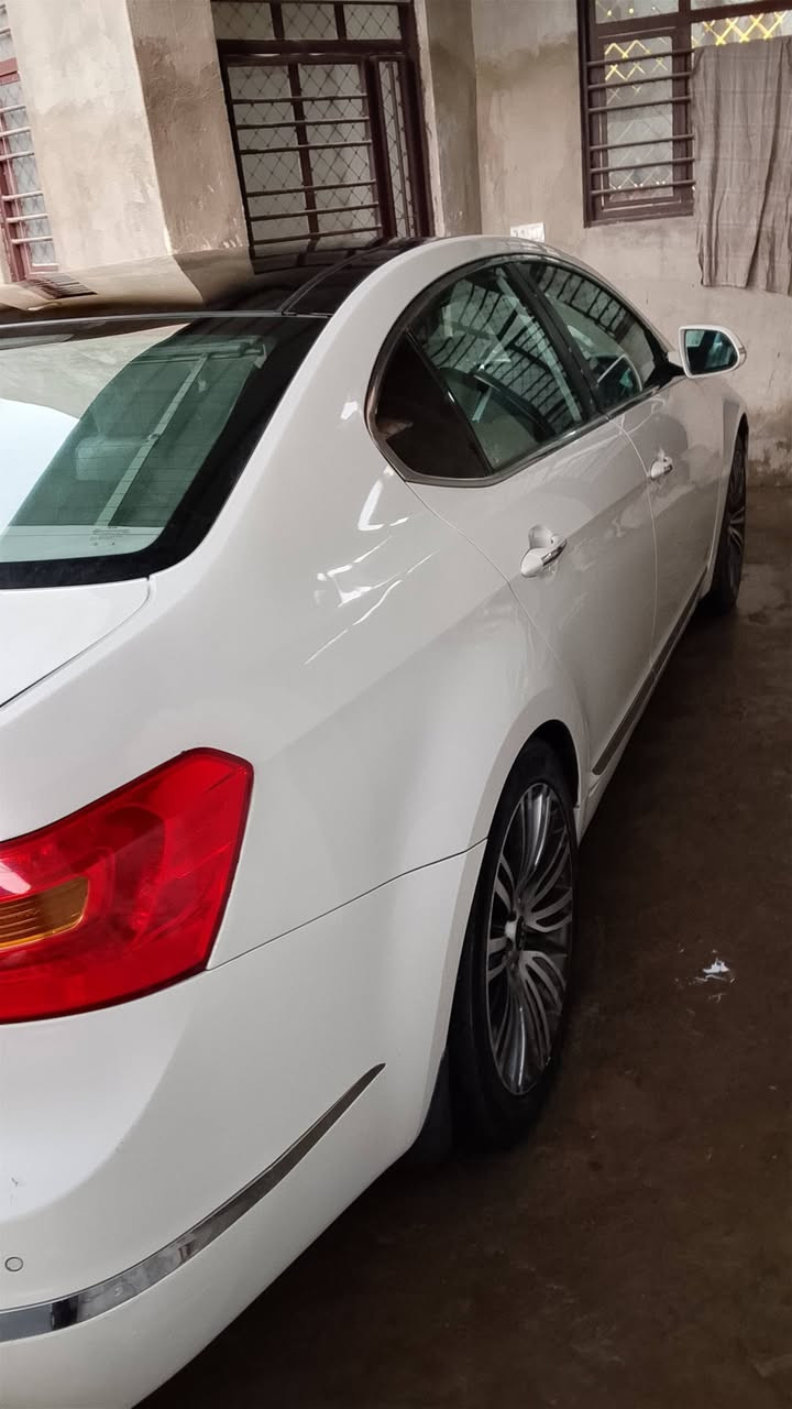 كادنزه 12 للبيع فول مواصفات Vipرقم اربيل بسمي هزه بعدهي ما نافذه السونار ويه الصور مكان السياره بغداد
مثبت سرعه مري قلاب عل بك حساس خلفي برده خلفيه حاكيه كشنات كهرباء الأمامية  وتدفىه وتبريد  
السعر 125وبيهه مجال 
الاتصال ***********
