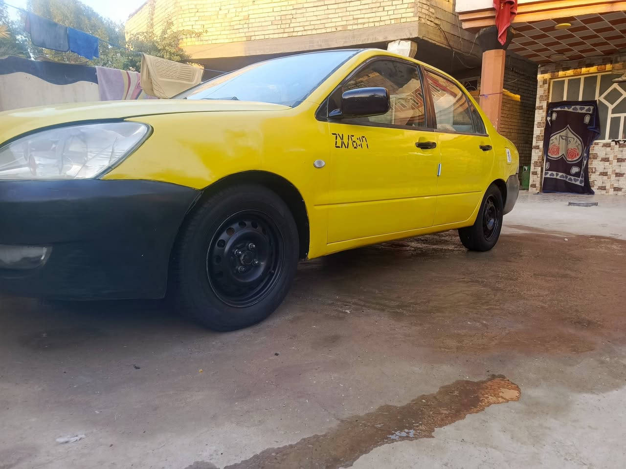 السلام عليكم لانسر2007خليجي محرك 1600قبق ابيض كير اوتوماتيك  بيه طخه زغيره بلجاملغ الخلفي يم قبق البانزين شواصي حوض لغود مكفولات السياره بسمي رقم كربلاء سنويه لل2031 مصفره من كلشي هيئه وغرامات  سعر60وبيه مجال قليل مكاني بغداد جسر ديالى ***********
