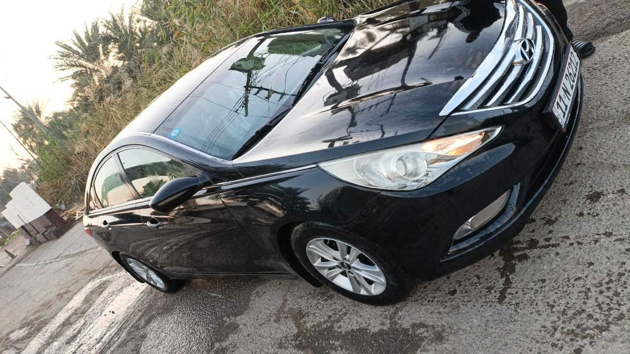 سلام عليكم سونته موديل 12 وارد مريكي مابي صبغ تايرات جديده تبريد ثلج صدر جديد شاشه كامره مكاني بغداد رايده 110 ***********
