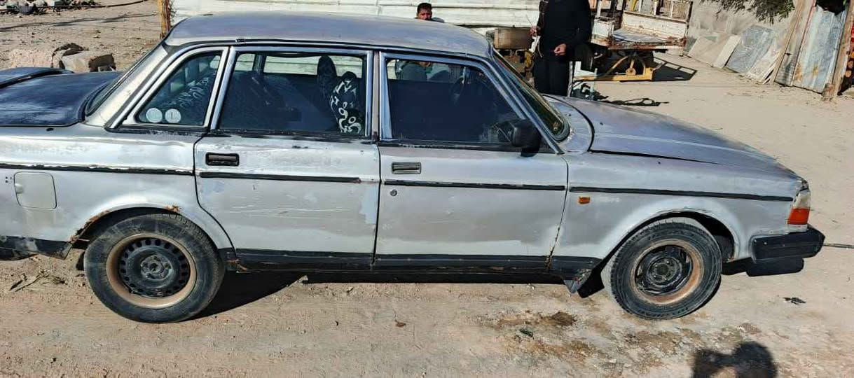 فولفول مديل 88 محرك بلادي كير حداديه كله مكفول سعره 23 وبيه مجال *********** النجف, العراق
