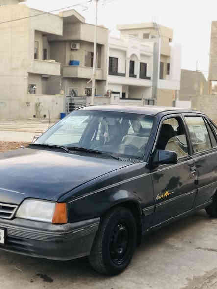 سلام عليكم
كاديت موديل ٩١

بدون ضرار بدون صبغ

كاربون بانزين بيه 

رقم نينوى اجنبي اني الشرعي 

السياره احلى من الصوره بلادي 

فقط بيه شويه تقحيل سكف وصندوق 

السعر ٣٥ وبيه مجال 

***********

***********
