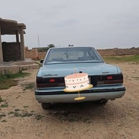 سيدان ١٩٨٨ للبيع كير محرك شرط الباقي كله شوف العين وشوفو العين يبري ال...