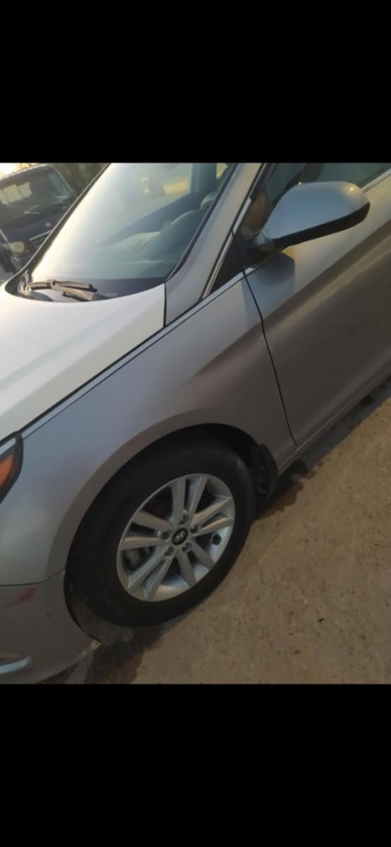 سوناتا 15 للبيع رقم بابل دولي  بسمي مكينه كير تبريد خير من الله سنويه لل 28 حادثها فقط بنيد ب امريكا مبدل مكينه صور الحادث ايضاً مرفقه 2400     السعر 115
***********
