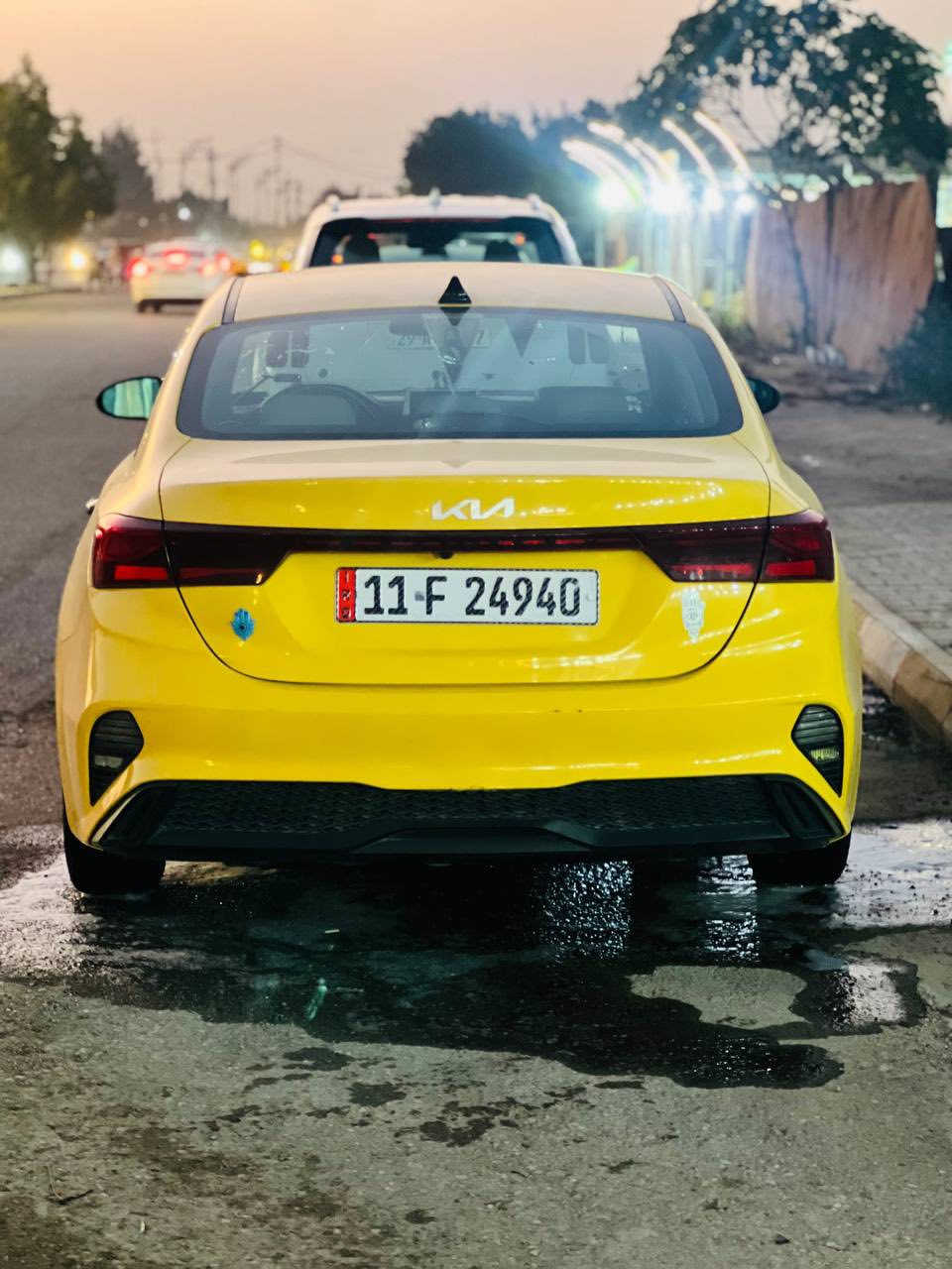 سلام عليكم شباب سياره فورتي 2023 مكينه كير حداديه دوشمه كامله ربع متذب عليهه كير اي تي سونارهه مرفق بل صوره وهاذه رقم راعيهه وتصل وتدلل ***********اسف عله اطاله ومن الله توفيق
