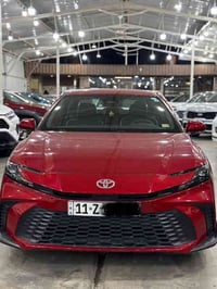 تيوتا كامري 2025  SEوارد امريكي كلين بدون حادث HEVهايبرد وبانزين  مواص...