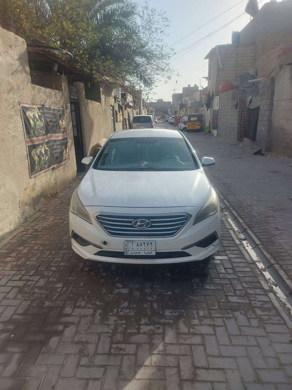 سوناتا 2016وارد أمريكي ضربتها باب خلفي ومبدل ابيض صدفي بيها تقشير قليل جي دي اي السياره مكفول مكينه كير تبريد بسمي السياره تحويل ثاني يوم السعر 105 العنوان البصره 5ميل الاتصال عل الرقم ***********
