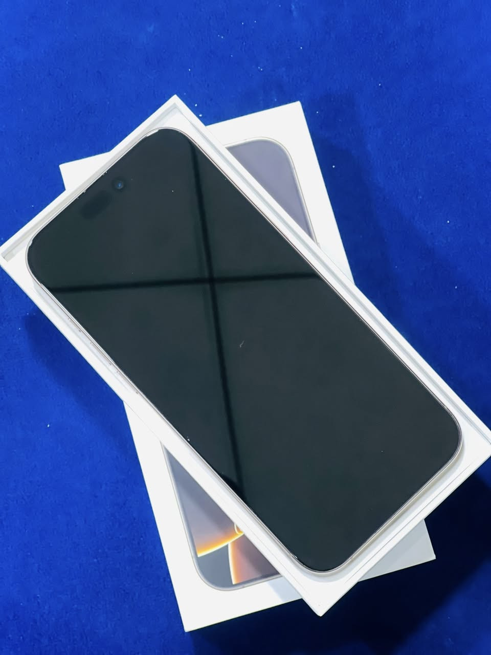 السلام عليكم
ايفون 16 بروماكس لون صحراوي 
ذاكرة 256 بطارية 91‎%‎ 
استخدام قليل جهاز مال بيت السعر 1400 وبي مجال .


**إذا كنت صاحب هذا الإعلان وتريد حذفه لأي سبب، رجاءا أرسل رسالة إلى الدعم الفني**