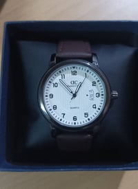 ساعات • السعر بالصور