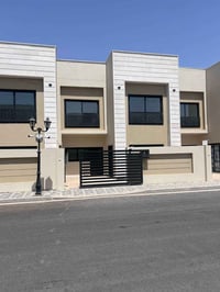 دار للبيع في مجمع قرية الكاظمية السكني ( طابو الكاظمية سند ) المساحة ١...