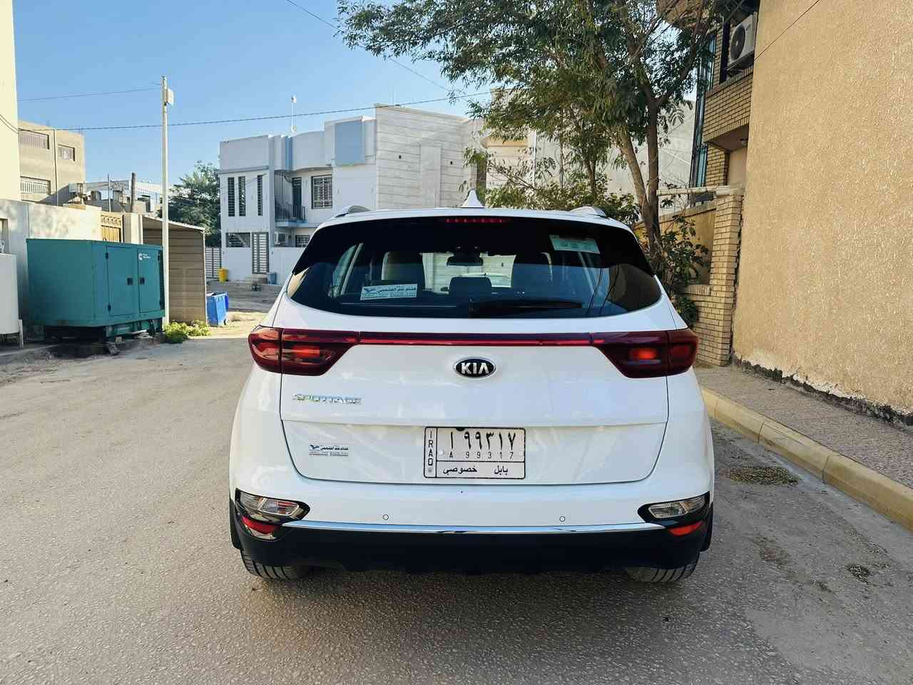 سبورتج 2020 خليجي
وكالة الشركة الدولية 
ماشيه ٧٤ الف كيلو
رقم بابل تحويل مباشر

- شاشه 
- كاميرا دواره 
- حساسات خلفية
- حساسات اماميه 
- مرايات شفط
- اشاير بالمري
- كشنات جلد عسلي
- قطعتين تبريد
- تحكمات ستيرن

السياره بوضع الوكاله مكفوله كفاله عامه من الحادث والصبغ والتبديل والبارد 
كير مكينه تبريد كهربائيات مكفولة
السعر ١٩٠ بيها مجال
***********
حله شارع ٤٠
