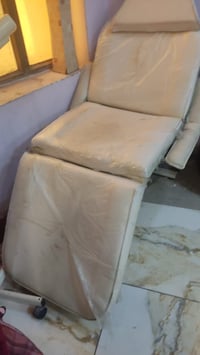 كنب صالون • نضيفه • مكتب رشيد نجف