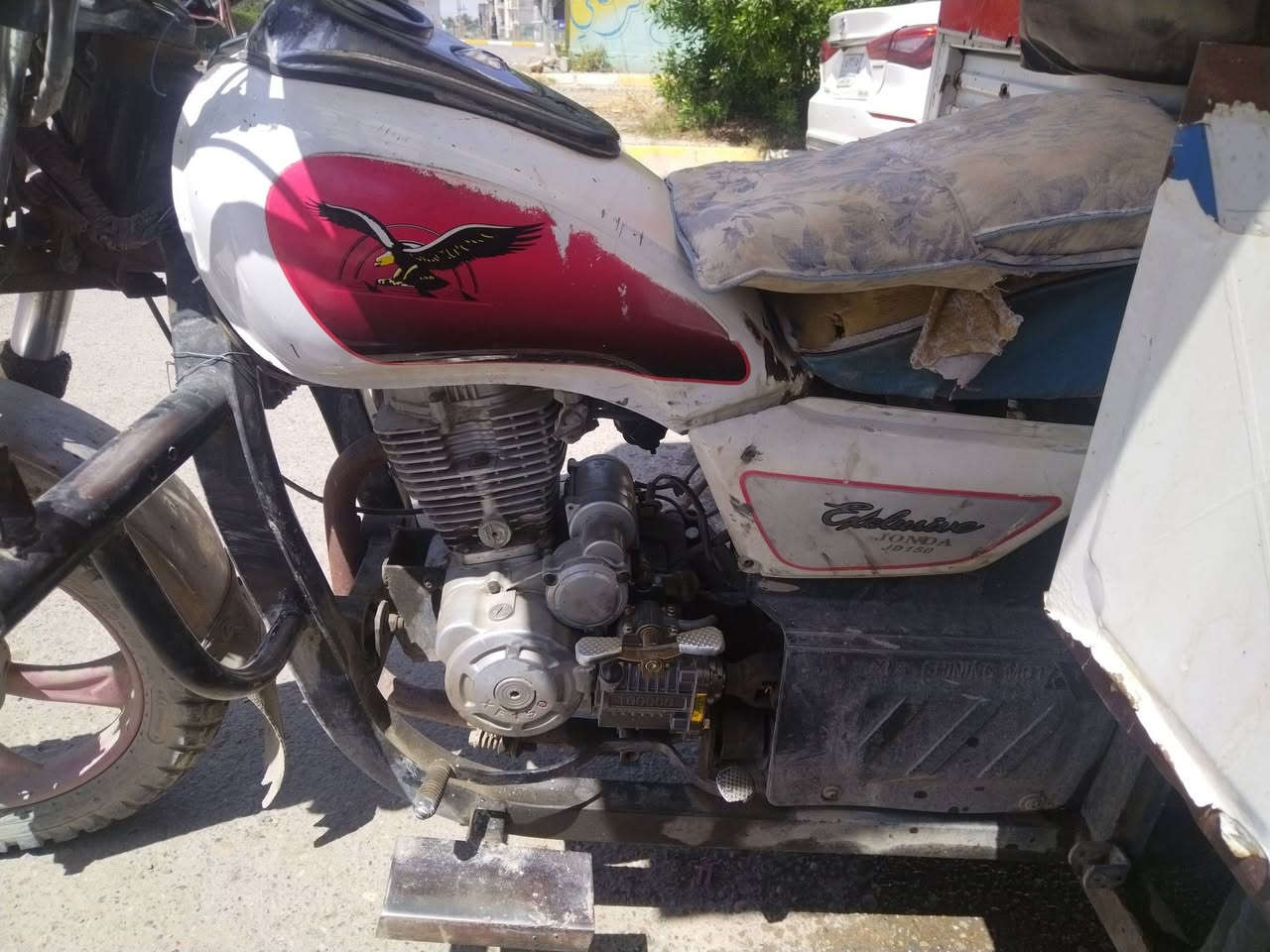 ستوته ام طير مديل 2017بيهه رقم وسنويه مابيهه نقص كبل شغلها وروح السعر مليونين و300 مكاني ديالى بهرز رقم ***********
