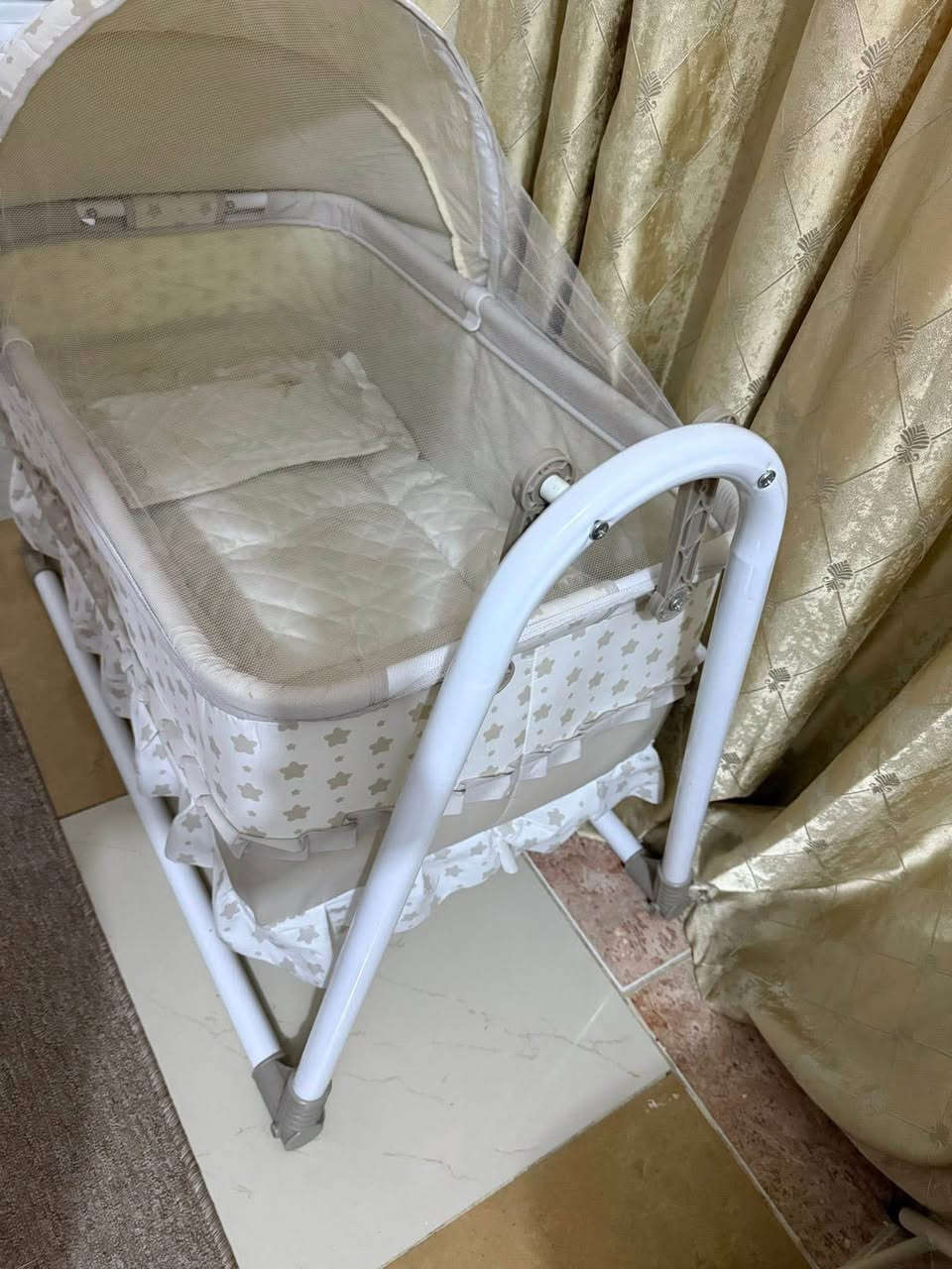 ‎سرير طفل مع دوشك ومخدة‎ ديوانية, القادسية


**إذا كنت صاحب هذا الإعلان وتريد حذفه لأي سبب، رجاءا أرسل رسالة إلى الدعم الفني**