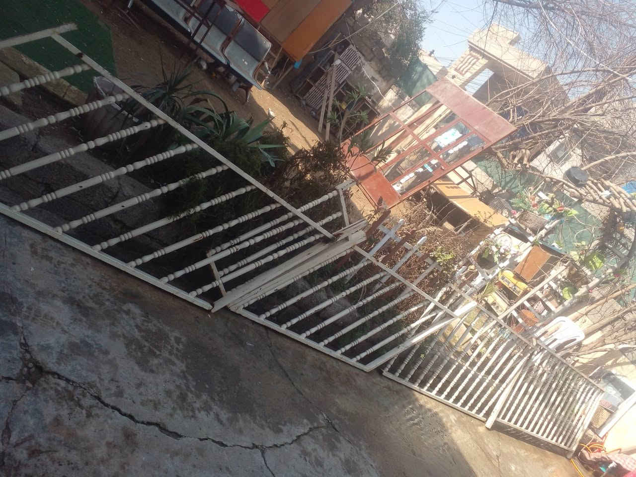 للبيع محجل نضيف ٤ قطع كامل
مابي اي خياسان العنوان حي الميثاق  التواصل ***********
