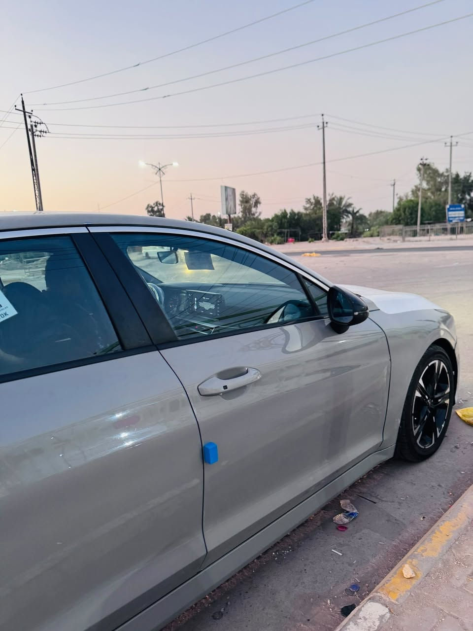 KIA K5 GT 2022
المسافة المقطوعة : 59000mi🚶
حجم المحرك : 1500 تيربو🚀
عدد الاسطوانات : ٤ سلندر 4️⃣
اللون : إسمنتي 
مواصفات
بصمه
كراسي كهرباء ⚡️ 
تشغيل عن بعد 
تدفئة كراسي 🔥
هاند بريك بصمة 
ويل كب
وضعيات قيادة
شاشة تحكم لمس
اندرويد اوتو
ابل كار بلاي
خرائط 
دخول ذكي

جاملغ تبديل وصبغ
جنطه رش صبغ 
ايرباك فقط درگه 
معوقين وكاله عامه انطيك
مكان سماوه_رميثه 
للستفسار ***********

