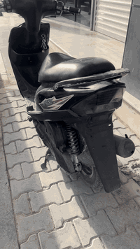 ماكس عدله شرط محرك حاويه بعدها برغي ما مفتوح بيها مثل مشتوفون بالفيديو كلشي شغال نكرة سلف اريد اراوسها بفورزه لئن الماكس ما متعود عليها مثل الفورزه *********** العنوان كربلاء
