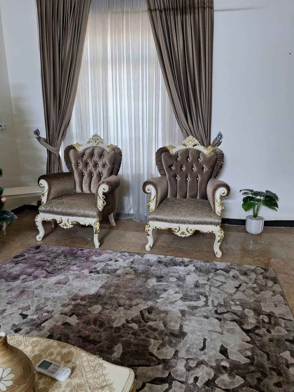 تخم قنفات جديد  للبيع مع منضده وسطيه كبيرة..من يروم شراءه للاتصال عالخاص


**إذا كنت صاحب هذا الإعلان وتريد حذفه لأي سبب، رجاءا أرسل رسالة إلى الدعم الفني**