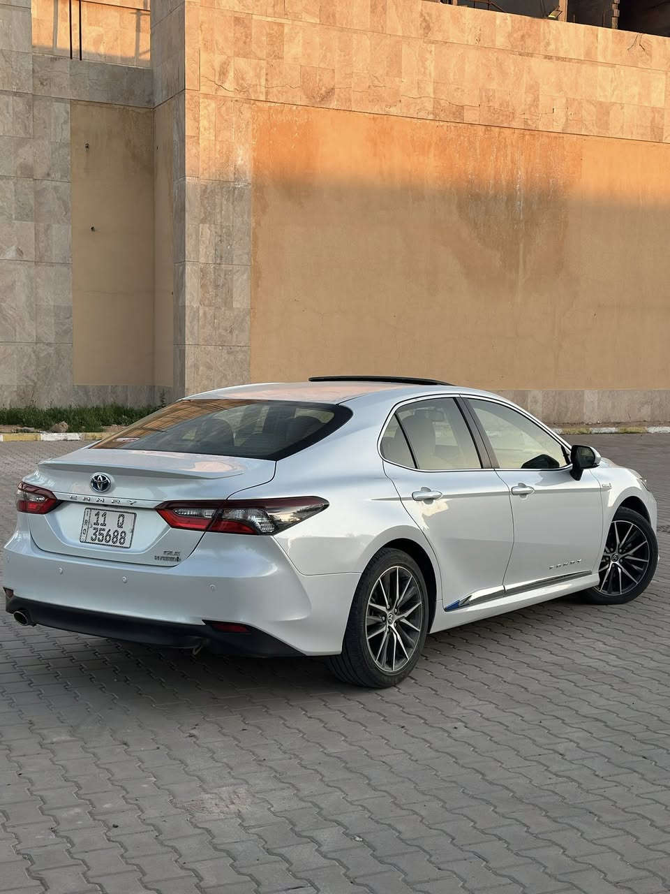 السلام عليكم
للبيع كامري 2024
خليجي وكاله عبد الطيف 
فول مواصفات 
شاشه لاندكروز
فتحه بصمه 
كشن كهرباء 
برده 
تبريد قطعتين 
رقم بغداد 
سياره جديده ماشيه 36 الف كيلو 
كفاله عامه من البارد والصبغ والتبديل 
بيهه دحجه جدن بصيطه بلباب 
ممبينه ولا مصلحه 
مكان نجف 
سعر 248 
***********
