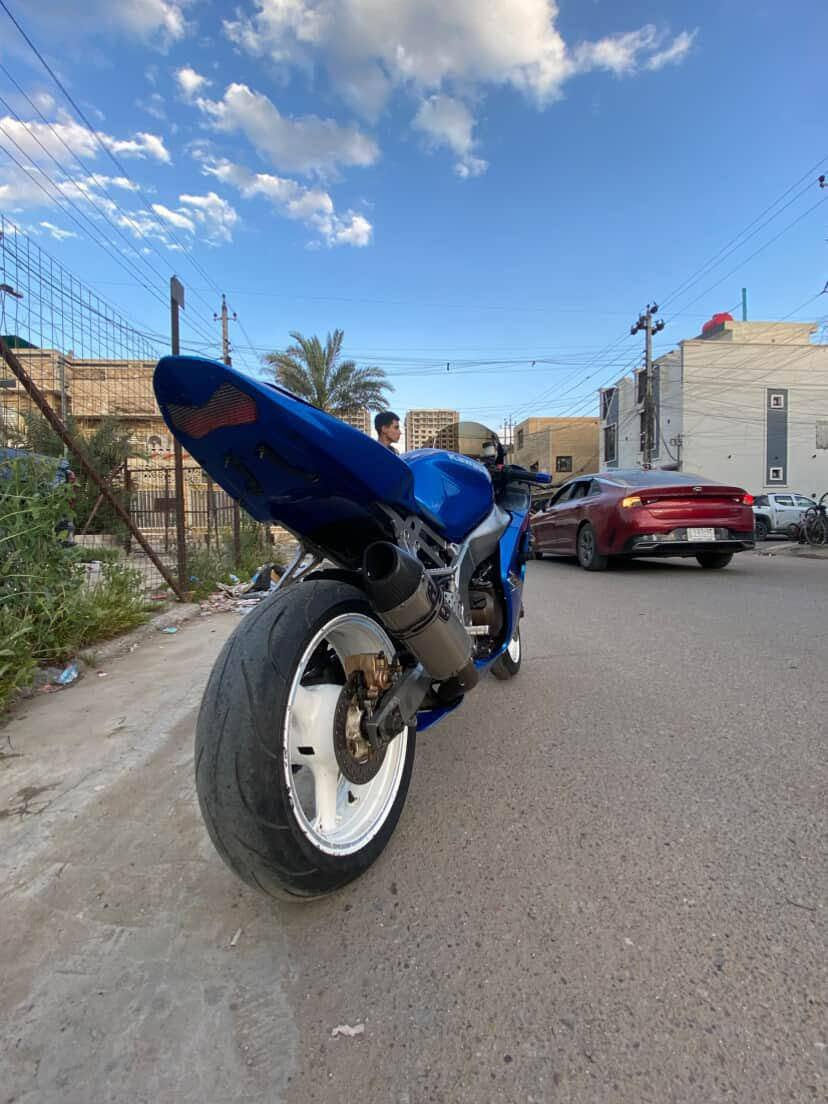 سلام عليكم كاوسكي 636 2004 ماشيه 42الف دراجه كفاله مكاني بغداد للتواصل ***********
