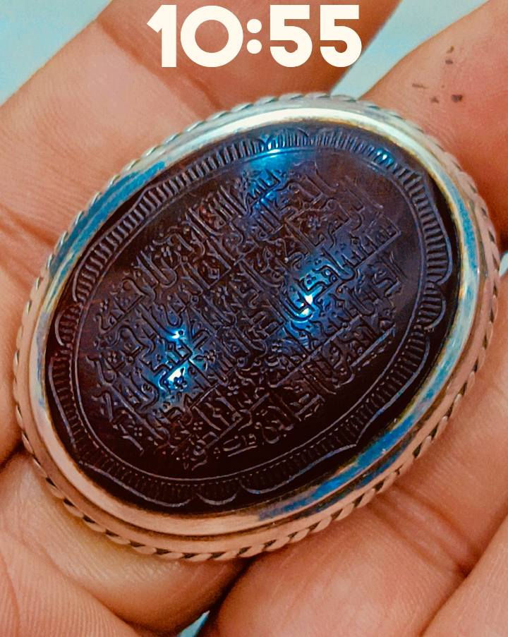 قطعه عملاقه من الايماني النسي الطبيعي 
قطعه خشنه خط سيد فراس صياغة علي الغراوي 

***********
