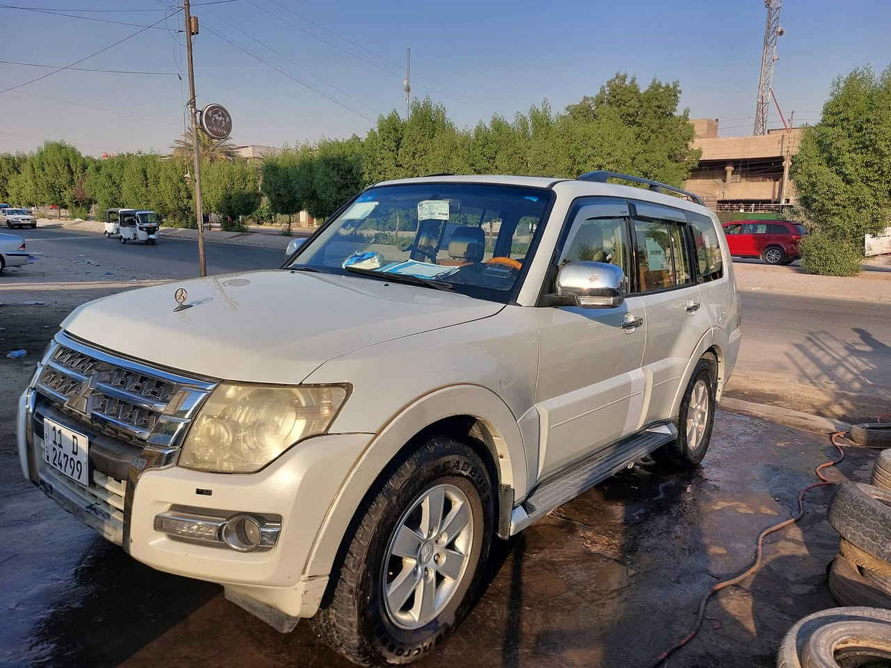 السلام عليكم ورحمة الله وبركاته من رخصة الادمن سياره باجيرو حبتور موديل  2008محرك 3000 رقم بغداد بأسمي كشن كهرباء مري شفط تبريد ثلاث قطع بدون صبغ الباب الخلف السائق بي بارد السعر 125ورقه رقم الهاتف ***********
