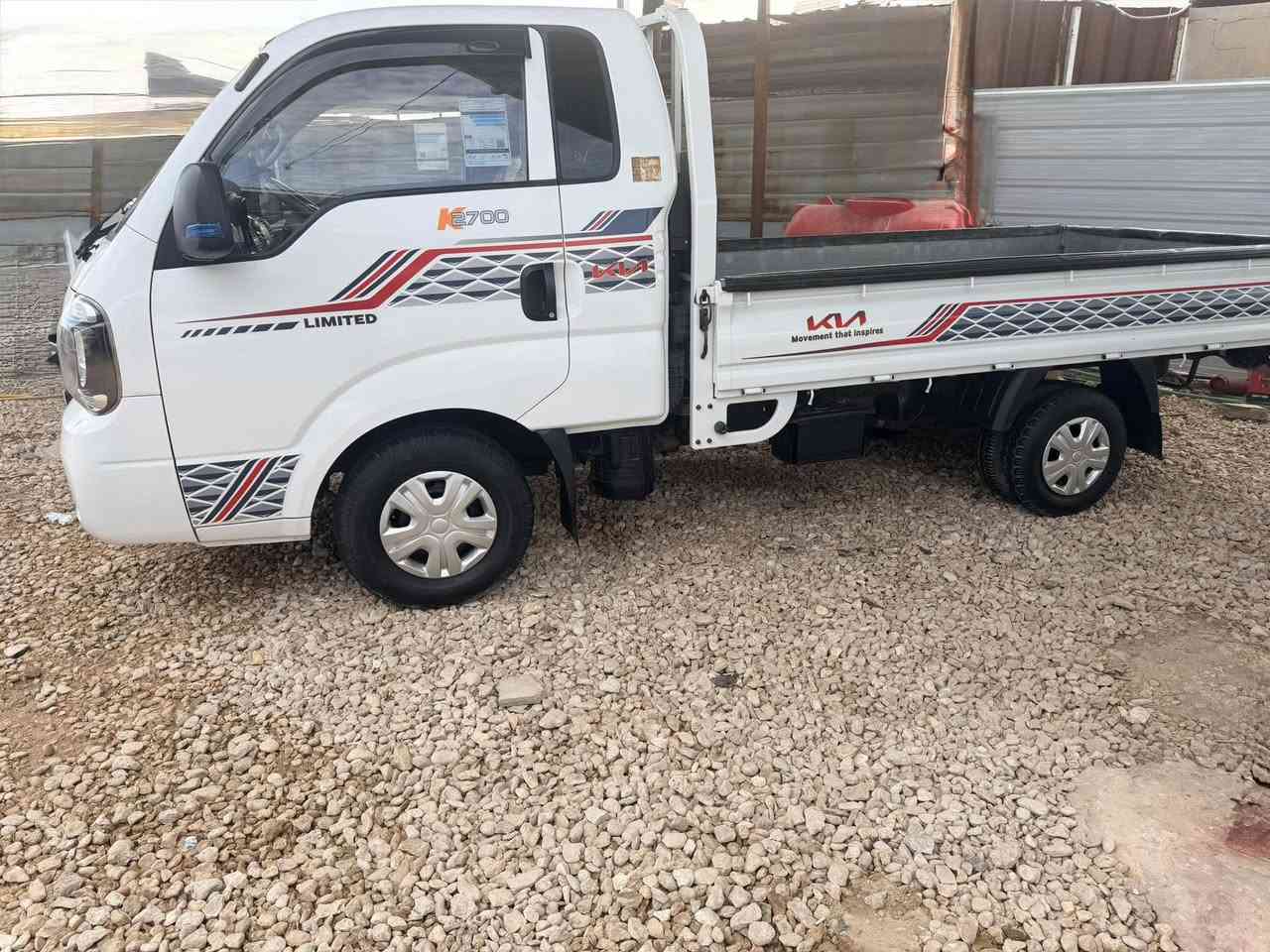 كيا حمل موديل ٢٠٢١ كفاله عامه بأسمي رقم قادسية السعر ١٣٣ رقم الموبايل ***********مكان السياره الديوانيه
