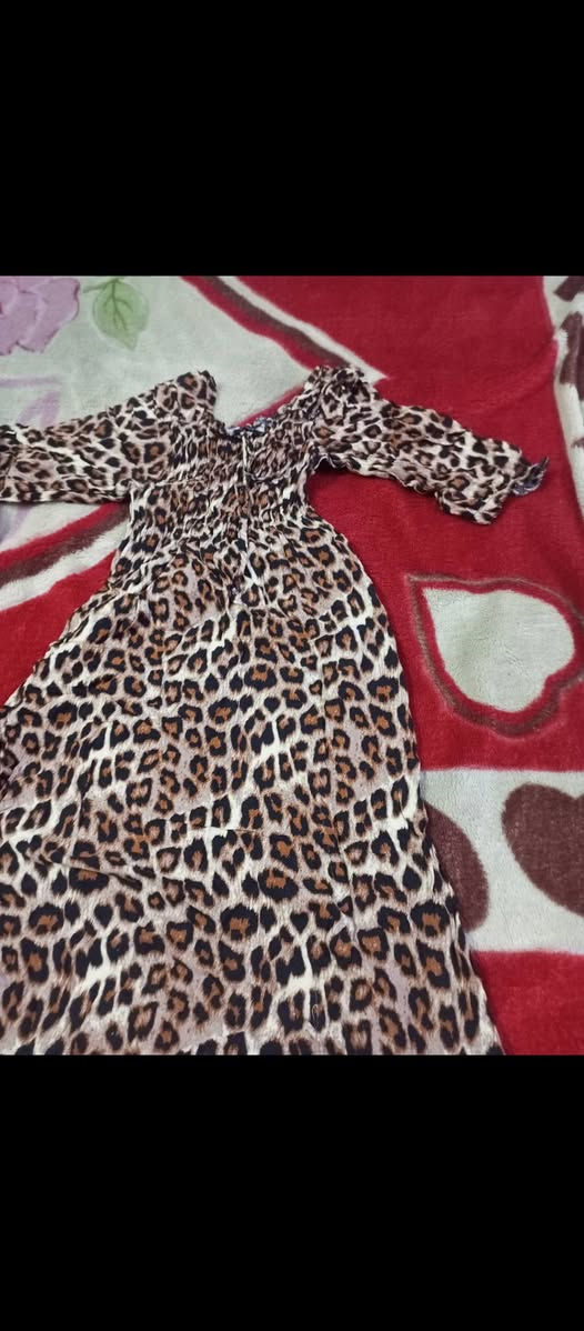 السلام عليكم فستان جديد ودشداشة للبيع السعر ثنينهم 15


**إذا كنت صاحب هذا الإعلان وتريد حذفه لأي سبب، رجاءا أرسل رسالة إلى الدعم الفني**