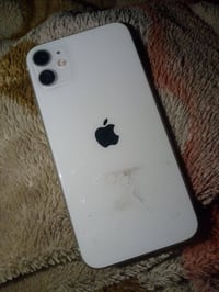 ايفون 11 • ٦٤ • فيس ايدي معطل