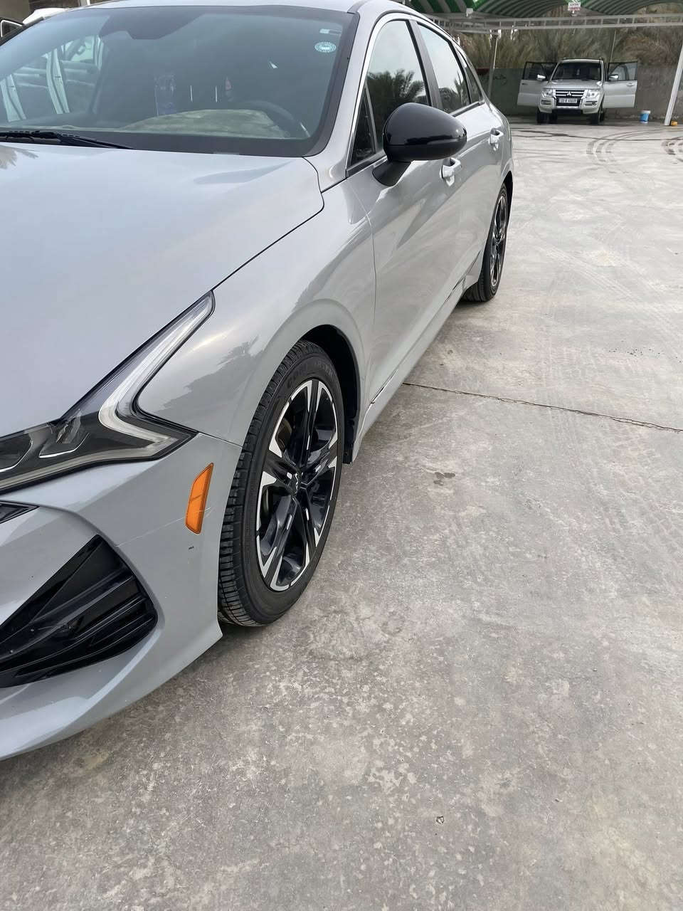 كي فايف
موديل 22 أمريكي رقم أربيل 
سياره حره مداور  ثاني يوم ماشيه ٧٣
حادثه موضح بلمنشور إرباكات سليمه 
سعر 155$ وبيه مجال بصيط 
رقم
***********
