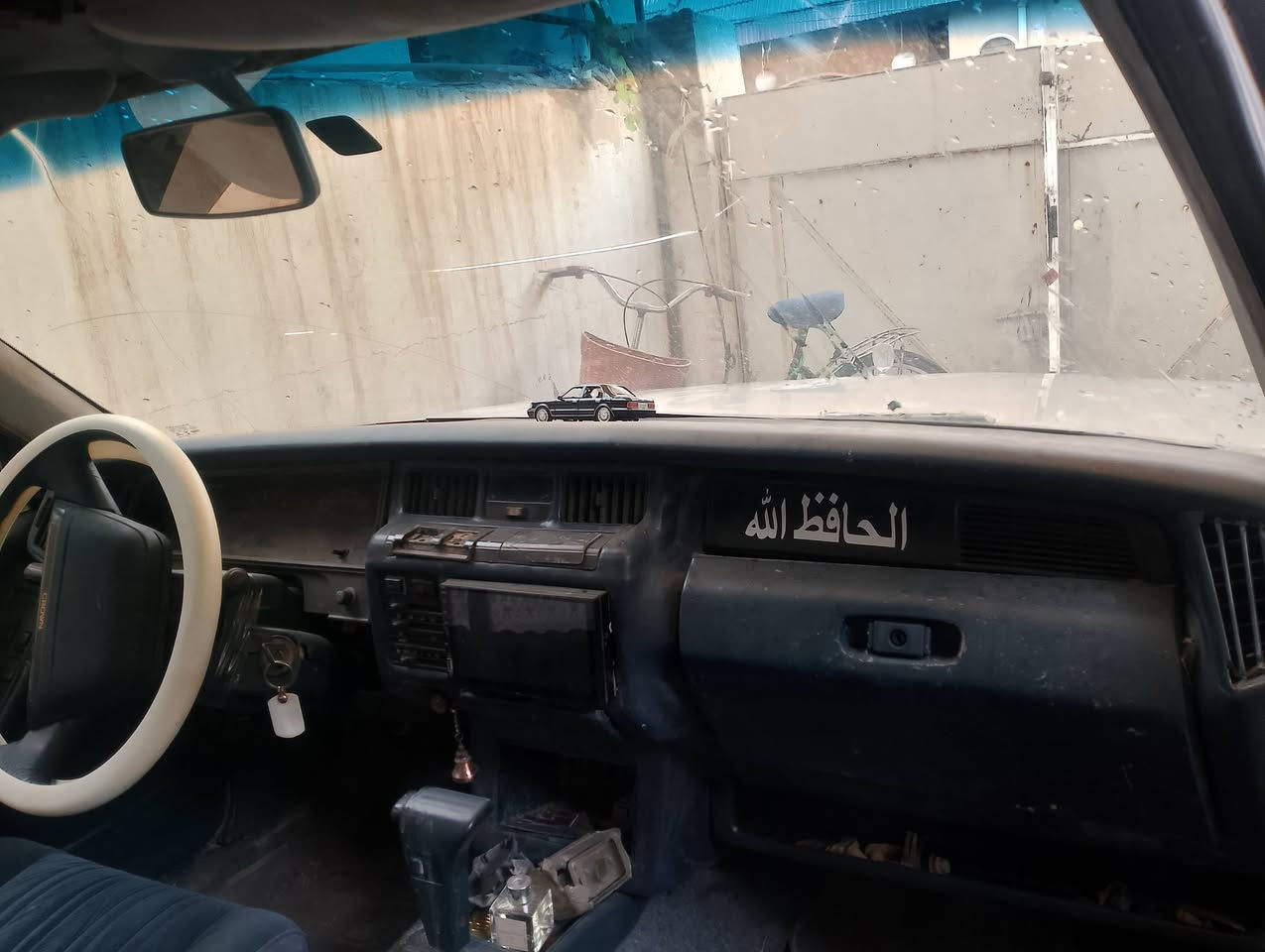 السلام عليكم سوبر سيدان موديل 88رقم بغداد مشروع وطني شرط التحويل عندي وكالة عامه كير محرك صدر تبريد شرط بيه مكانات صبغ شرط بدون حادث 
لمكان كركوك 
السعر 48وبيه مجال 
***********
***********
بي واتساب
