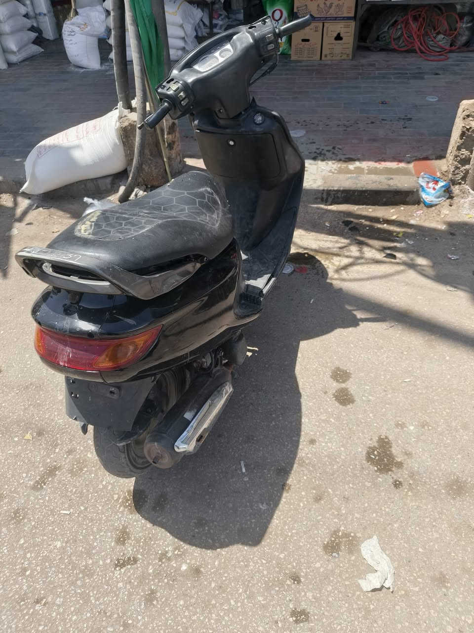 السلام عليكم فراشه للبيع كامله كفاله كلها شغاله محرك ناعم كلش كفرها موجود السعر 500 وبيها مجال مكان نجف الرقم ‏‪‏‪***********‬‏
