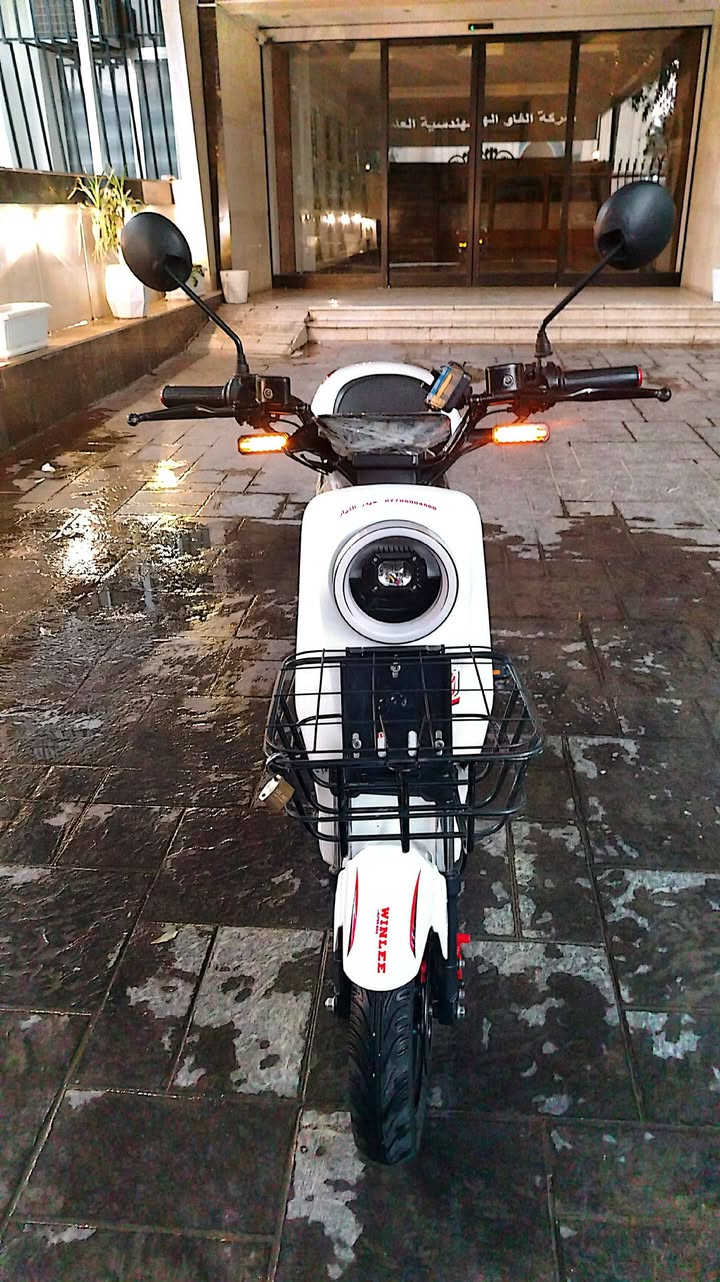 دراجة شحن ار ٩ نظيفة جدا ماخذها ٦٠٠
مواصفات الدراجة ٥ بطاريات
دبل بريك هيدروليك
بيها نظام رجوع للخلف
بيها بصمة
صار ٣ اشهر من ماخذها
رجاءأ الي ميشتري لا يدخل
ويعامل ويطفر ميشتري
السعر على الخاص
للتواصل واتساب أو اتصال ***********
