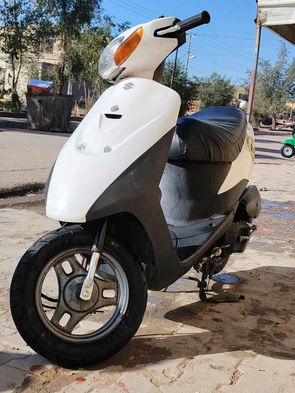 @إشارة إسلام عليكم
دراجه ساسوكي كفاله دراجه جاهزه وحلوه من دوام للبيت مكينه ناعمه سحب خير من الله  برغي ما مفتوح بيهاا طالعه وكيل شهر4.. مكاني مجر.. ***********
