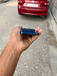 آيفون ١٢ عادي • ١٢٨ • بطارية ٩٤٪