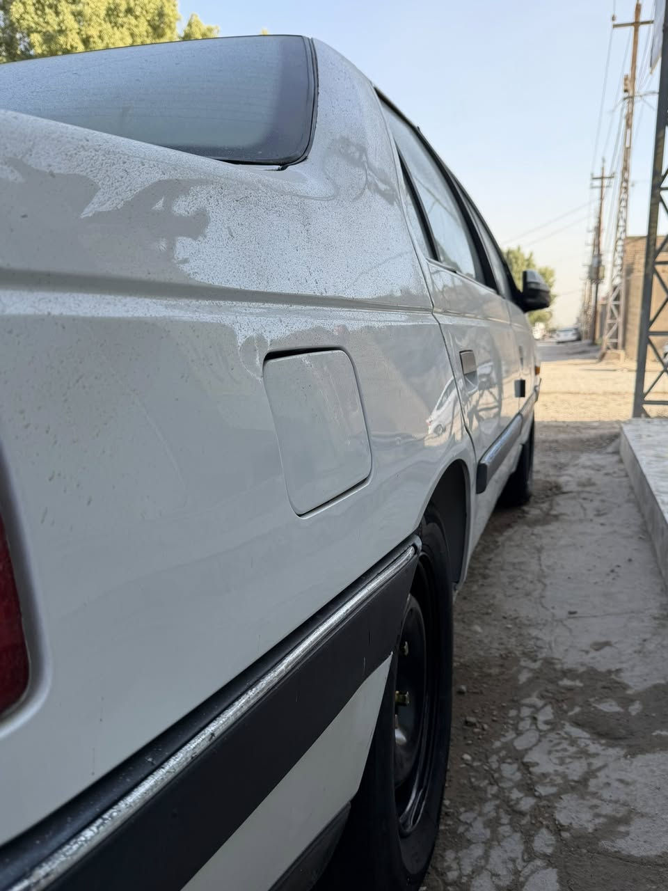 سلام عليكم بيجو 405موديل 2012سياره مكفوله لاضربه ولا تبديل ولا صبغ ماعده الجاملغ المامي وسياره جاهزه مكينه وكير وحداديه وكهربايات وتبريد شغال سياره مال جناي السعرررر 40وبيه مجال حك الجيه ***********
