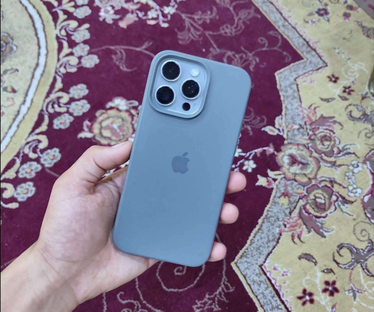 ايفًون 15 برو ماكس
عربي شرق اوسط AAA لون تيتانيوم مميز بطارية 88 جهاز مامفتوح علفحص بي فقط ضهر مفطور وبي نقطه زغير كلش بشاشه جوه مامبينه (للبيع أو مراوس ) السعر ٧٣٠ وبي مجال بسيط


**إذا كنت صاحب هذا الإعلان وتريد حذفه لأي سبب، رجاءا أرسل رسالة إلى الدعم الفني**