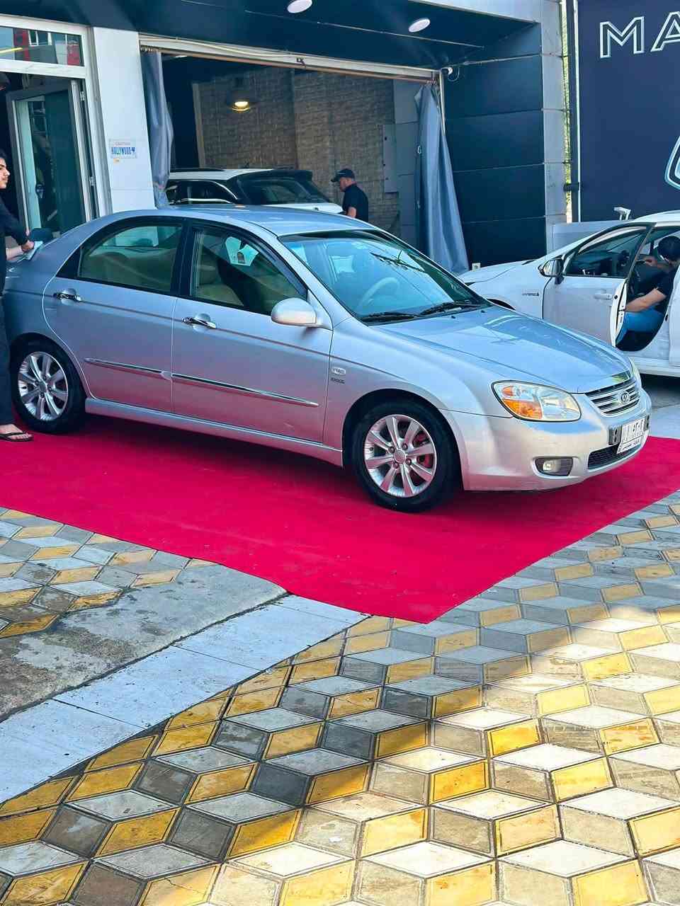 للبيع سيراتو ٢٠٠٧ كفاله عامة فقط بارد قليل رقم كركوك بأسمي سنوية جديدة مواصفات كولد ماشية ١٢٣ الف فقط باتري جديد  بدون نقص حدادية تبريد تبريد منظومة بانزين كلشي جديد السعر ٨٨ وبيها مجال مكاني الديوانية /***********
