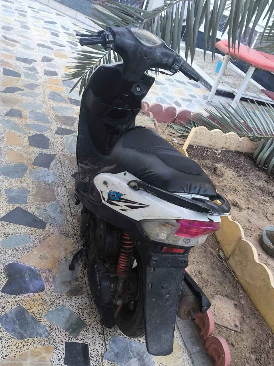 ماكس للبيع مبدل بيه بس بوشه كفرات بلاد سعر 500 بيه مجال مكاني بصره دور الشرطه رقم ***********
